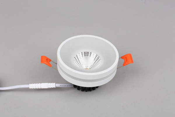 Фото Встраиваемый светильник Omnilux Napoli OML-102709-06