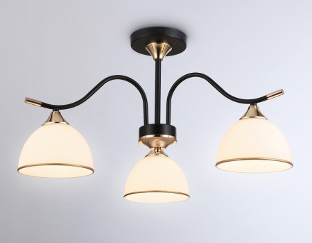 Открыть Люстра на штанге Ambrella Light TR TR3161 Фото Люстра на штанге Ambrella Light TR TR3161