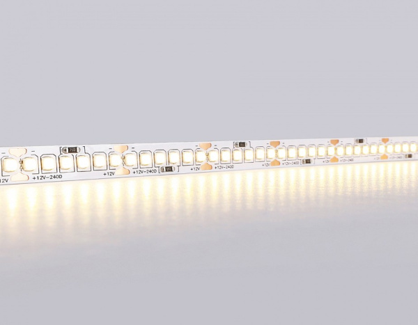 Открыть Лента светодиодная Ambrella Light GS GS1501 Фото Лента светодиодная Ambrella Light GS GS1501