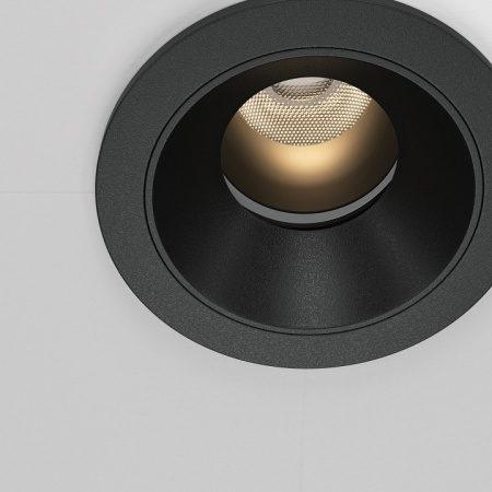 Фото Встраиваемый светильник Maytoni Wise DL057-7W3K-B