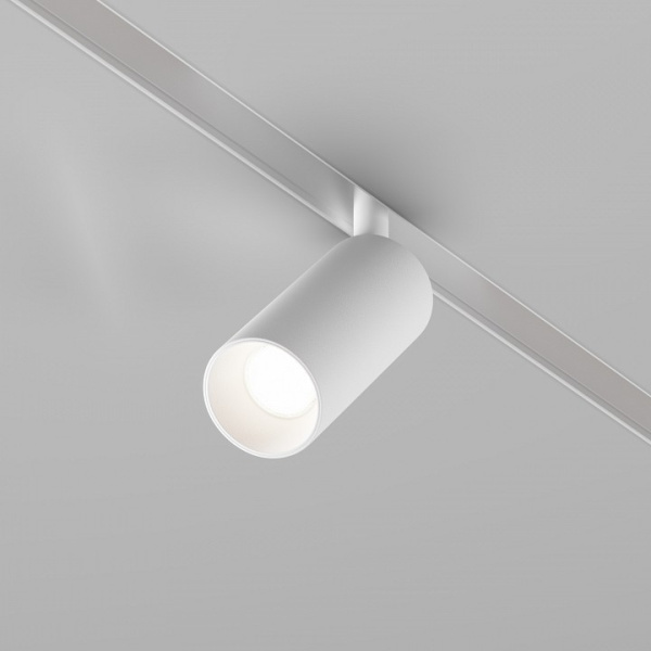 Фото Светильник на штанге Maytoni Focus LED TR032-4-5W3K-S-DS-W