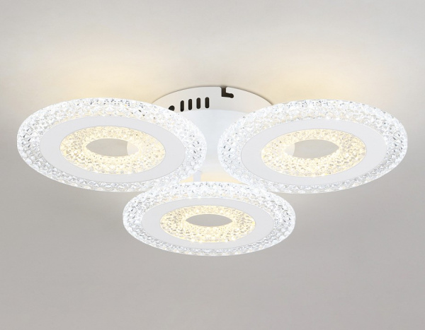 Фото Потолочная люстра Ambrella Light FA FA4001