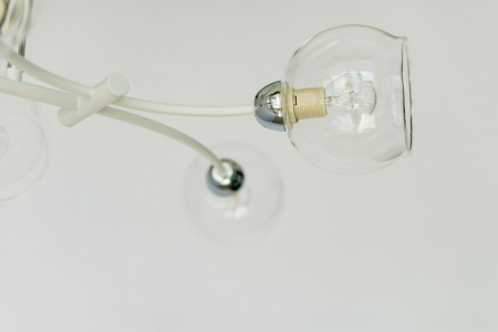 Фото Люстра на штанге Lumion Alana 4517/6C