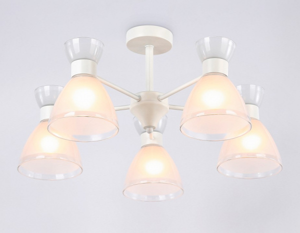 Открыть Люстра на штанге Ambrella Light TR TR3179 Фото Люстра на штанге Ambrella Light TR TR3179
