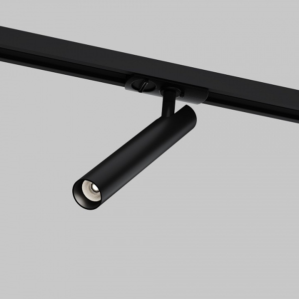 Фото Светильник на штанге Maytoni Focus T TR141-1-6W4K-M-B