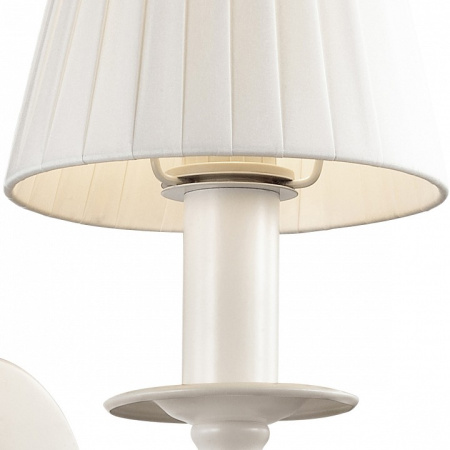 Фото Бра Favourite Vogel 1705-1W