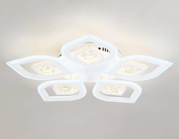 Фото Потолочная люстра Ambrella Light FA FA4292