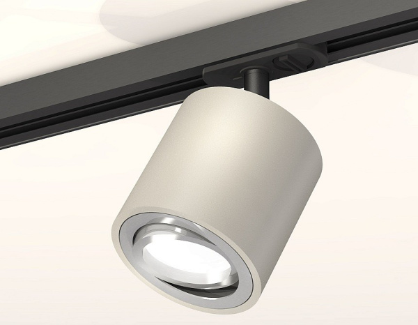 Фото Светильник на штанге Ambrella Light XT XT7533020