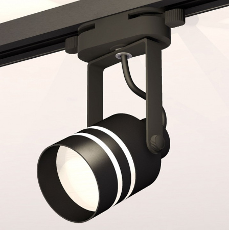 Открыть Светильник на штанге Ambrella Light XT XT6602082 Фото Светильник на штанге Ambrella Light XT XT6602082