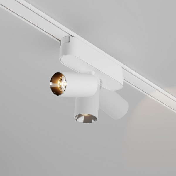 Фото Светильник на штанге Maytoni Focus LED TR103-1-5W3K-M-W