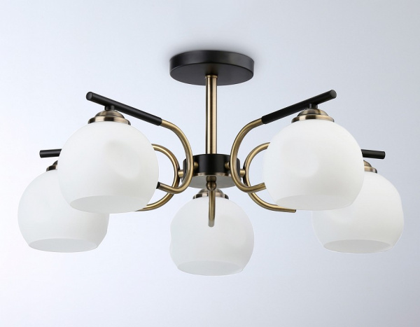Фото Люстра на штанге Ambrella Light TR TR303312