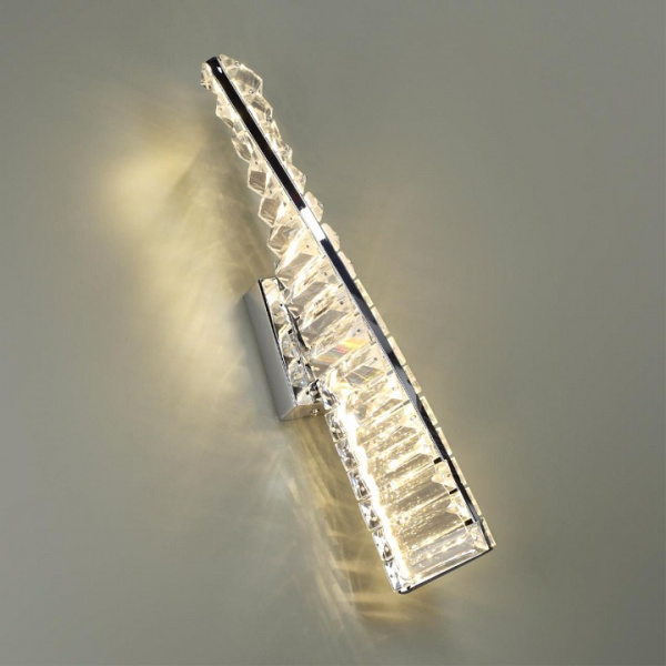 Фото Бра Lumion Ledio 5675/10WL