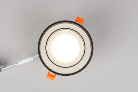 Фото Встраиваемый светильник Omnilux Valletta OML-103219-15