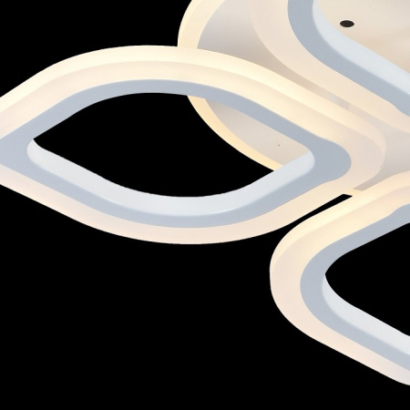 Фото Потолочная люстра Escada Ella 10216/4LED BL