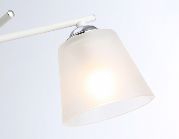 Открыть Светильник на штанге Ambrella Light TR TR303202 Фото Светильник на штанге Ambrella Light TR TR303202