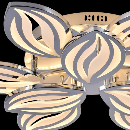 Фото Потолочная люстра Escada Georgina 10221/9LED Chrome