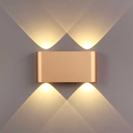 Фото Накладной светильник Odeon Light Magnum 3893/4WL