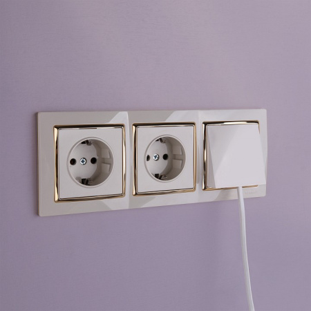 Фото Розетка для вывода кабеля без рамки Werkel слоновая кость W1150203