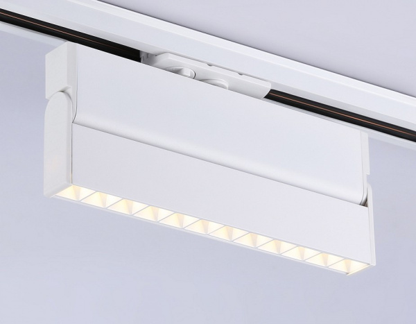 Открыть Светильник на штанге Ambrella Light GL GL6815 Фото Светильник на штанге Ambrella Light GL GL6815