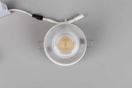 Фото Встраиваемый светильник Omnilux Mantova OML-103009-08