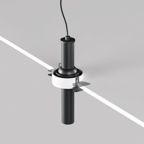 Фото Встраиваемый светильник Maytoni Focus T C140TRS-L200-7W3K-B