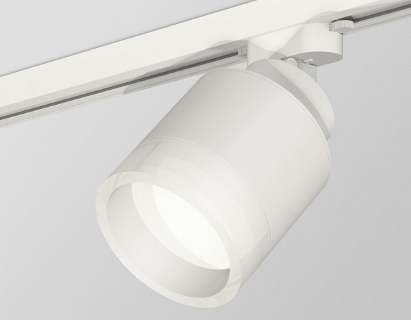 Открыть Светильник на штанге Ambrella Light XT XT8110001 Фото Светильник на штанге Ambrella Light XT XT8110001