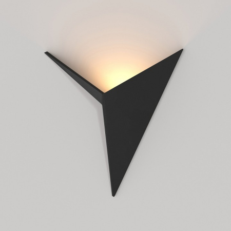 Фото Накладной светильник Maytoni Trame C808WL-L3B