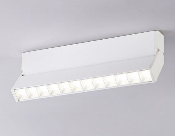 Фото Накладной светильник Ambrella Light TA TA1825