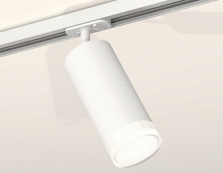 Открыть Светильник на штанге Ambrella Light XT XT7401091 Фото Светильник на штанге Ambrella Light XT XT7401091