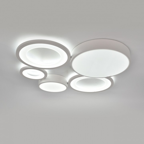 Фото Потолочная люстра Escada Streamline 10286/5LED