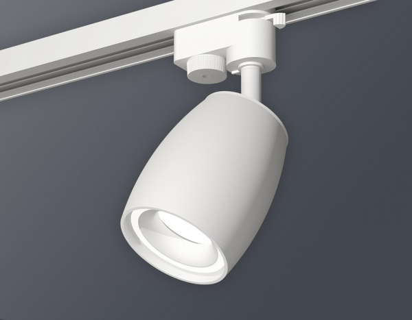 Открыть Светильник на штанге Ambrella Light XT XT1122001 Фото Светильник на штанге Ambrella Light XT XT1122001