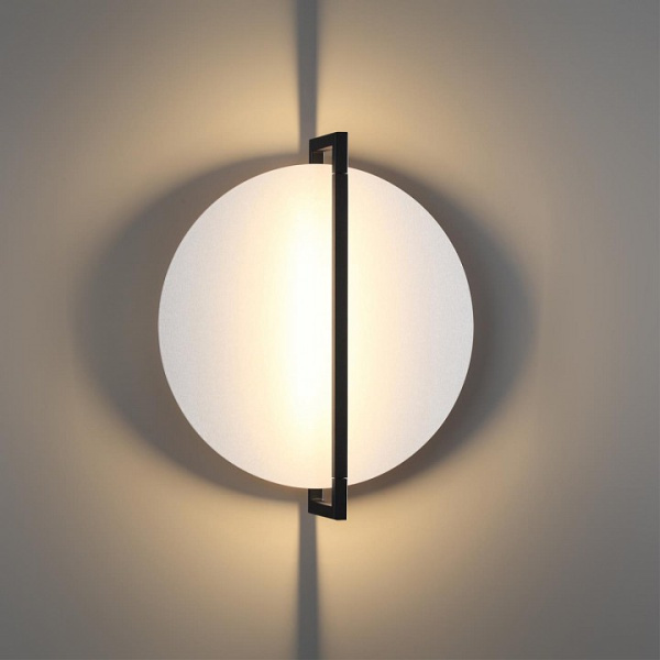 Фото Накладной светильник Odeon Light Next 7015/15WL