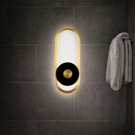 Фото Накладной светильник Favourite Cyclone 4296-1W