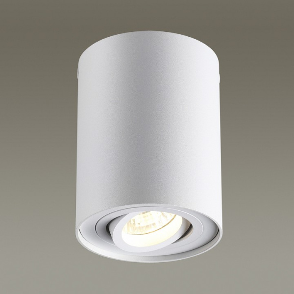 Фото Накладной светильник Odeon Light Pillaron 3564/1C