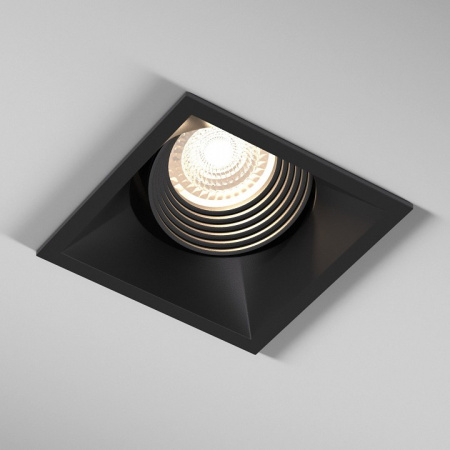 Фото Встраиваемый светильник Elektrostandard Punto a065473