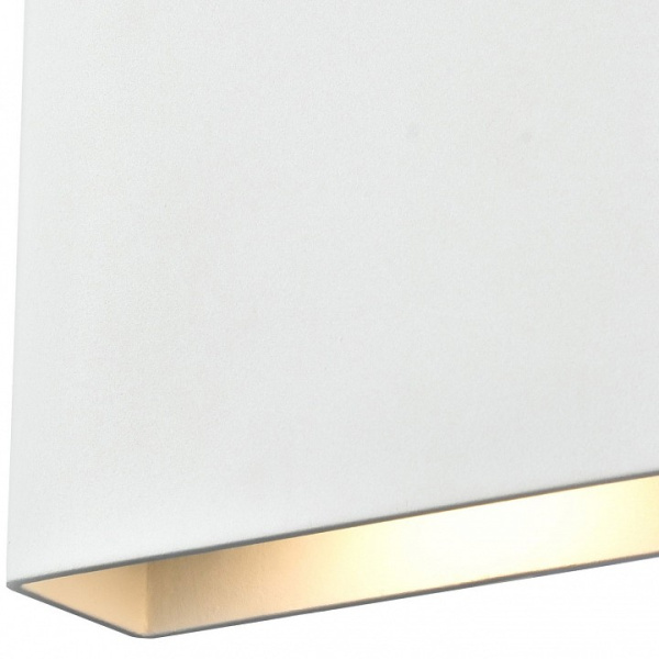 Фото Накладной светильник Wertmark Wilko WE906.01.001