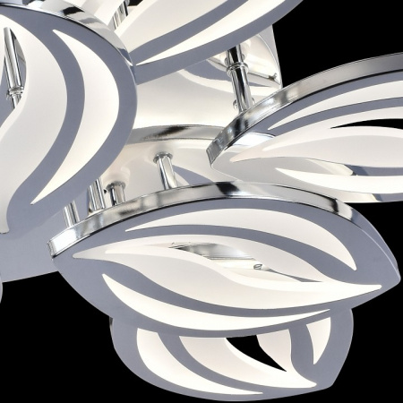Фото Потолочная люстра Escada Georgina 10221/9LED Chrome