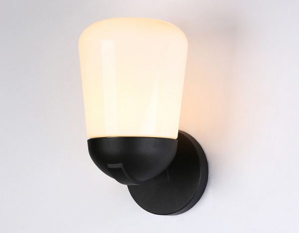 Фото Светильник на штанге Ambrella Light ST ST2083