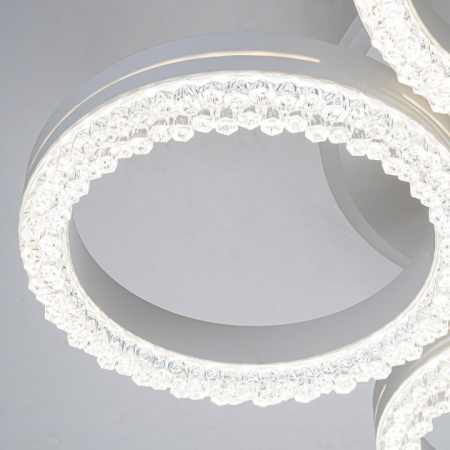 Фото Потолочная люстра Escada Albus 10276/4LED APP