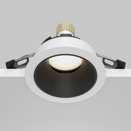 Фото Встраиваемый светильник Maytoni Share DL051-U-1WB