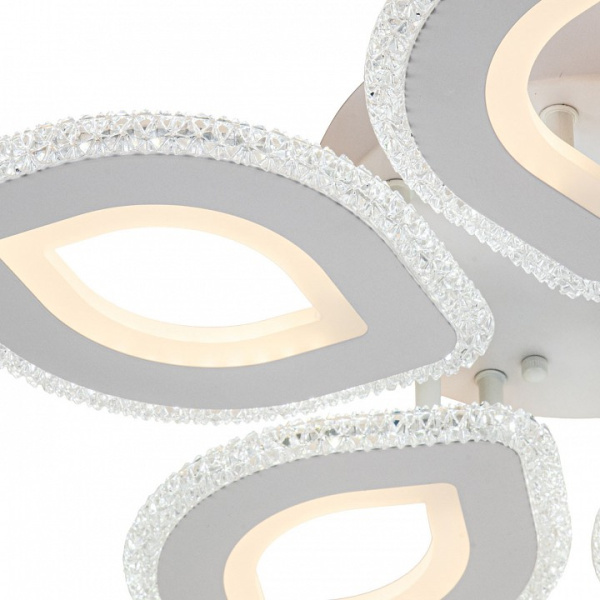 Фото Потолочная люстра Escada Diamond 10264/5LED