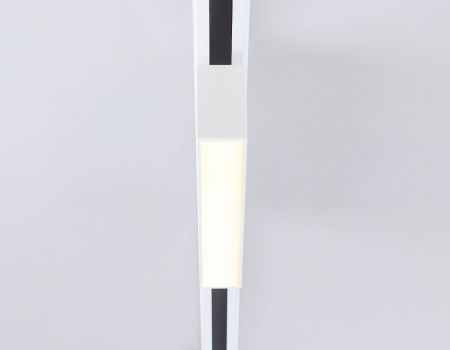 Открыть Светильник на штанге Ambrella Light GL GL6761 Фото Светильник на штанге Ambrella Light GL GL6761