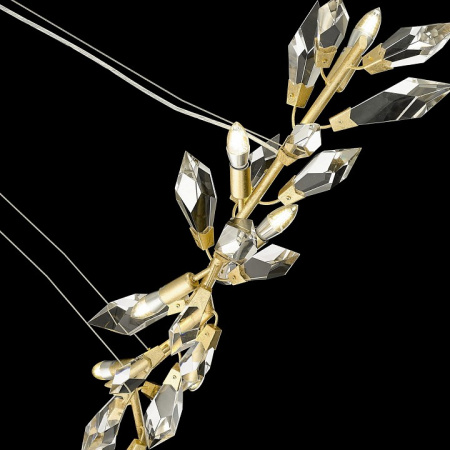 Фото Подвесная люстра Wertmark Casandra WE111.06.423