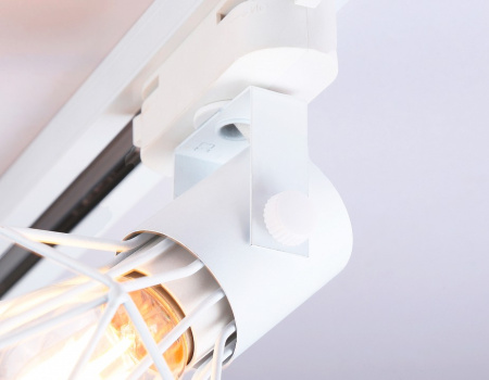 Открыть Светильник на штанге Ambrella Light GL GL5001 Фото Светильник на штанге Ambrella Light GL GL5001