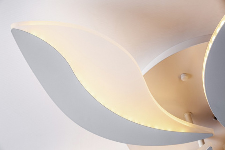 Фото Потолочная люстра Escada Wind 10214/SG (60W)