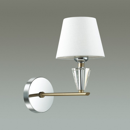 Фото Бра Lumion Loraine 3733/1W