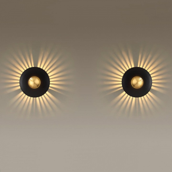 Фото Накладной светильник Odeon Light Adamas 4223/13WL