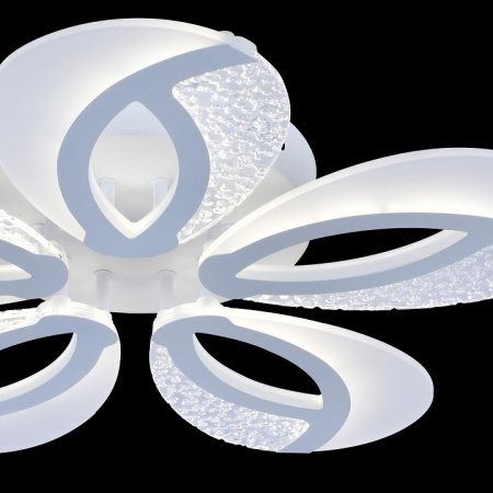 Открыть Потолочная люстра Escada Loop 10210/5LED Фото Потолочная люстра Escada Loop 10210/5LED