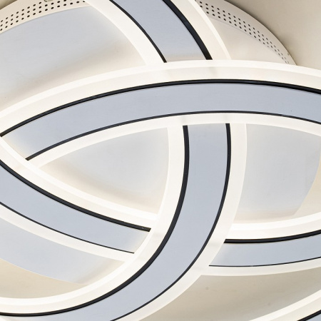 Фото Потолочная люстра Escada Quant 10243/3LED