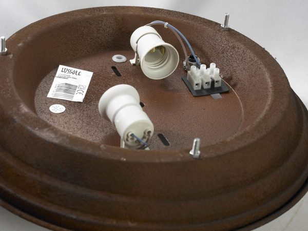 Фото Накладной светильник Lussole Huntsville LSP-8068